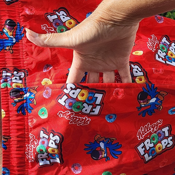 Men's novelty bathingsuit, Froot Loops, sz XL, NWT - Picture 6 of 12